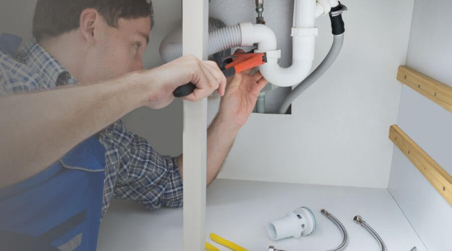 Local expert plumbing services in Kempton, IN